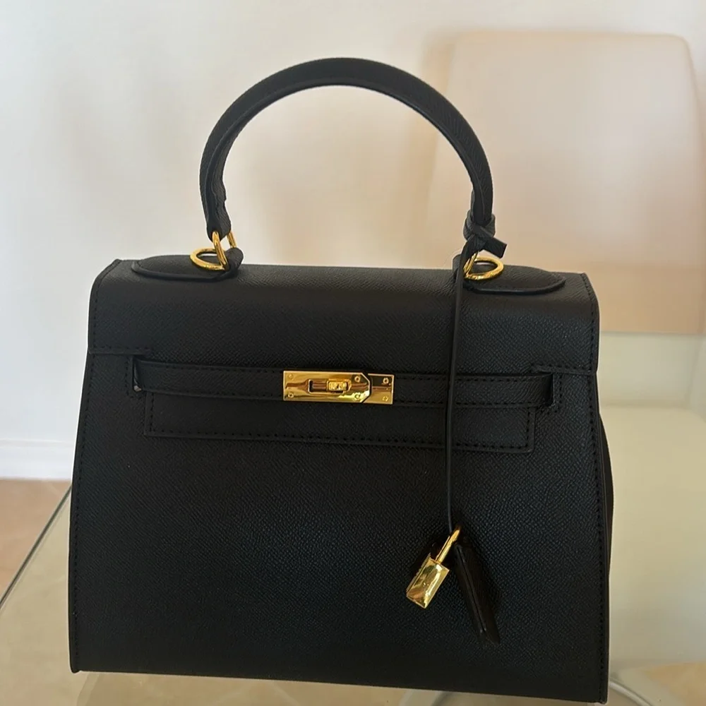 Elegant Black Handbag Vegan Very Durable.